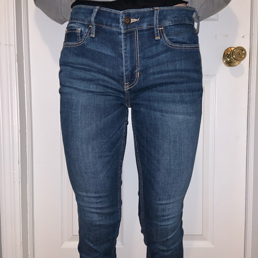 Hollister Low-Rise Super Skinny Jeans